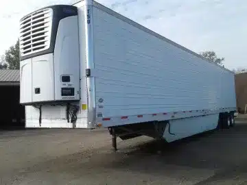 2012utility3000rreefertrailer-5