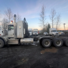 2011 Kenworth T800 Tri/A Sleeper Truck Tractor