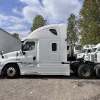 2015 Freightliner Cascadia Sleeper Truck Tractor